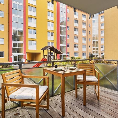 Edler Wohnraum Disney Marvel Studio Mit Balkon, Boxspringbett, Kaffeevollautomat, Lift & Parkplatz Chemnitz Luaran gambar